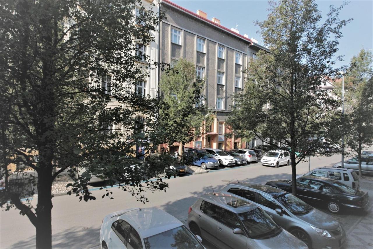 City Castle Aparthotel Прага Екстериор снимка